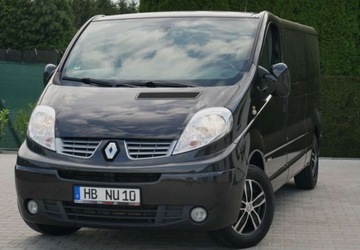 Renault Trafic II Kabina 2.0 dCi 115KM 2013 Renault Trafic Renault Trafic Passenger Expression 2.0 Diesel 114KM