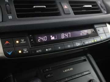 Lexus CT Hatchback 5d Facelifting 200h 136KM 2017 Lexus CT navi kamera grzane fotele tempomat, zdjęcie 26