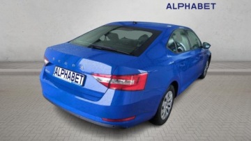 Skoda Superb III Liftback Facelifting 2.0 TDI SCR 150KM 2021 SKODA Superb 2.0 TDI SCR 150 KM Active, zdjęcie 3