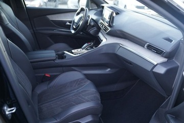 Peugeot 5008 II Crossover Facelifting 2.0 BlueHDi 177KM 2023 Peugeot 5008 GT kamera Skora adc Nawi PANORAMA bli, zdjęcie 21