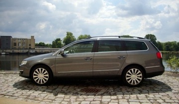 LIŠTA BOČNÍ DVEŘE VW PASSAT B6 B7 CHRÓM