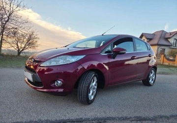 Ford Fiesta VII Hatchback 5d 1.4 Duratec 96KM 2009 Ford Fiesta Ford Fiesta 1.4 Champions Edition 1.4 Benzyna 96KM, zdjęcie 10