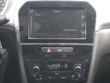 Suzuki Vitara III SUV 1.6 VVT 120KM 2018 Suzuki Vitara 1.6 VVT, Salon Polska, 4X4, Klima, zdjęcie 11