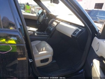 Land Rover Discovery V Terenowy 3.0 Si6 340KM 2020 Land Rover Discovery 2020r., SE, od ubezpieczalni 3.0 Benzyna 340KM, zdjęcie 7