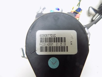 РЕМЕНЬ ПЕРЕДНИЙ ЛЕВЫЙ — DODGE JOURNEY 08-12 609067701C