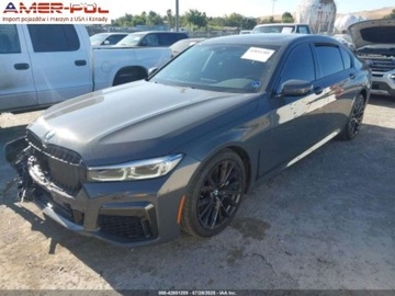 BMW Seria 7 G70 2022 BMW Seria 7 2022 BMW 7 Series 740i Sedan 3.0 Benzyna 335KM