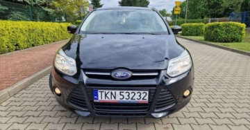 Ford Focus III Kombi 1.0 EcoBoost 125KM 2013 Ford Focus Ford Focus Benzyna 125KM, zdjęcie 1