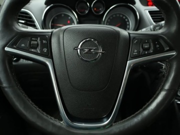 Opel Mokka I SUV 1.7 CDTI ECOTEC 130KM 2015 Opel Mokka 1.7 CDTI, Automat, Klima, Klimatronic, zdjęcie 18