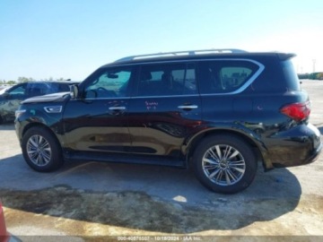 Infiniti 2021 Infiniti QX80 Luxe, 2021r., 4x4, 5.6L 5.6 Benzyna 400KM, zdjęcie 5