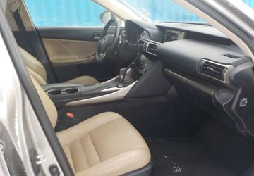 Lexus IS III Sedan Facelifting 300h 223KM 2019 Lexus IS Okazja 2.5 Hybryda 223KM, zdjęcie 14