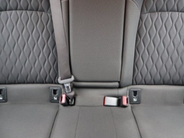 Toyota Corolla XII Sedan 1.8 Hybrid 122KM 2022 Toyota Corolla 1.8 Hybrid, Salon Polska, zdjęcie 9