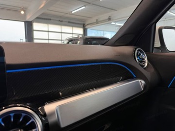 Mercedes GLB SUV 2.0 200d 150KM 2025 MERCEDES-BENZ GLB 200 d 4-Matic AMG Line 2.0 (150KM) 2025, zdjęcie 9