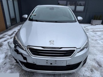Peugeot 308 II Hatchback 5d 1.2 PureTech 130KM 2014 Peugeot 308 1.2 PureTech 130KM GPF EAT8 Stop&amp;Start Tech Edition 2014r, zdjęcie 8