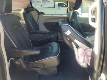 Chrysler Pacifica II 2023 Chrysler Pacifica Limited 2023 3.6 Benzyna 287KM, zdjęcie 10