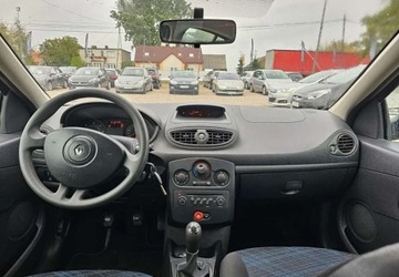 Renault Clio III Hatchback 5d 1.5 dCi 68KM 2008 Renault Clio swiezo sprowadzone, zarejestrowane, zdjęcie 24