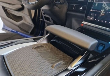 Renault Austral 1.2  E-Tech Full Hybrid 200KM 2025 Renault Austral GDYNIA iconic E-Tech full hybrid 200 bez przebiegu 1.2, zdjęcie 21