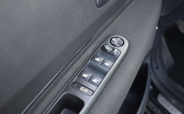 Peugeot 3008 I Crossover 1.6 HDI 109KM 2009 Peugeot 3008 Peugeot 3008 HDi FAP 110 Premium 1.6 Diesel 109KM, zdjęcie 23