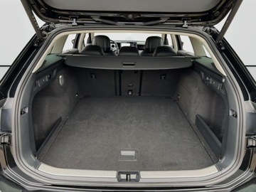 Volkswagen Passat B8 Variant Facelifting 2.0 TDI SCR 150KM 2024 Volkswagen Passat 2.0TDI 150KM Elegance DSG SerwisASO Acc Matrix Hak Navi, zdjęcie 12
