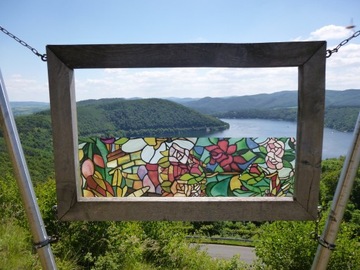 Оконная пленка для обновления стеклянных элементов ПВХ.