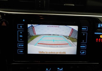 Toyota Auris II 2018 Toyota Auris Okazja 1.8 Hybryda 100KM, zdjęcie 24