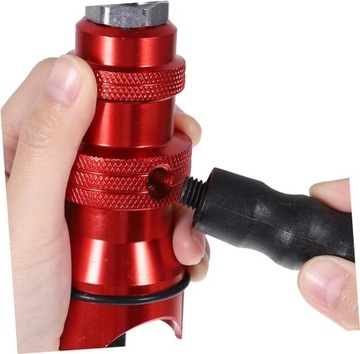 Заклепочный пистолет для крепления адаптера отвертки