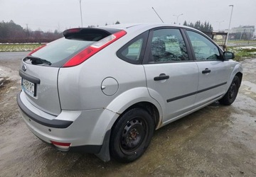 Ford Focus I Sedan 1.6 16V 100KM 2004 Ford Focus Ford Focus 1.6 FX Gold 1.6 Benzyna 100KM, zdjęcie 2