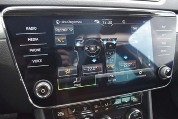 Skoda Superb III Kombi Facelifting 2.0 TDI SCR 150KM 2023 Skoda Superb 150KM TDI DSG Style Matrix Navi Kessy El.Fotel HAK PANORAMA V, zdjęcie 22