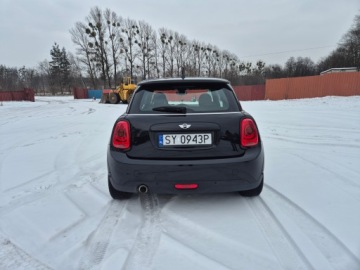 Mini One II 2015 MINI MINI (F55) One 1.5D 95 KM stan BDB silnik B37K, zdjęcie 7