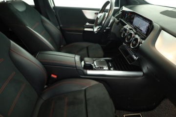 Mercedes Klasa B W247 Sports Tourer 2.0 B200d 150KM 2020 Mercedes B B 200 d, Salon Polska, Automat, Skóra, zdjęcie 6