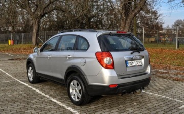 Chevrolet Captiva I 2.0D 150KM 2007 Chevrolet Captiva 2,0VDCI (150KM) 4x4 Bezwypadkowy 2.0 Diesel 150KM, zdjęcie 2