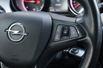 Opel Astra J GTC 1.6 CDTI Ecotec 110KM 2018 Opel Astra 1.6 CDTI, Salon Polska, Serwis ASO, zdjęcie 14