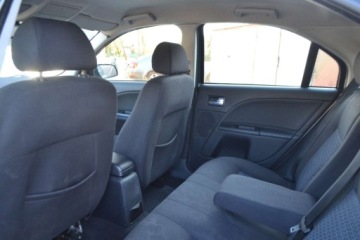 Ford Mondeo III Sedan 2.0 TDCi 130KM 2005 Ford Mondeo BEMOWO 2.0 Diesel, 2005 rok produkcji KOMIS TYSIAK, zdjęcie 4