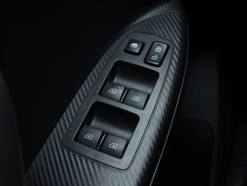 Mitsubishi Eclipse Cross SUV PHEV 2.4 188KM 2021 Mitsubishi Eclipse Cross Plug-in-Hybrid, zdjęcie 22