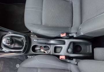 Ford B-MAX 1.0 EcoBoost 100KM 2013 Ford B-MAX 1.0Benz 100KM 6biegow Grzana przednia szybafotele Parkton.Fakt., zdjęcie 23