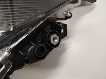 TOYOTA COROLLA E21 HB FACELIFT SUZUKI SWACE FULL LED SVĚTLO LEVÝ