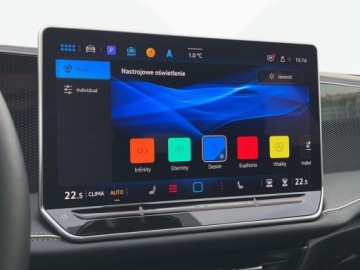 Volkswagen Passat B8 Variant Facelifting 1.5 TSI EVO 150KM 2025 Volkswagen Passat 1.5eTSI 150KM Business SerwisASO Virtual Acc Led Hak FV23, zdjęcie 33