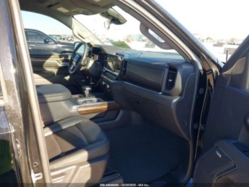  GMC Sierra Short Box Elevation 2025 5.3 Benzyna 355KM, zdjęcie 9