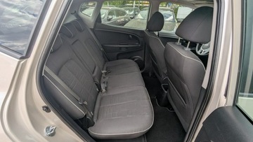 Kia Venga Mikrovan 1.4 CRDi WGT 90KM 2011 Kia Venga 1.4D 90PS OPŁACONY Bezwypadkowy, zdjęcie 12