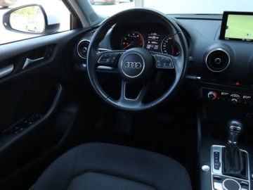 Audi A3 8V Sportback 5d Facelifting 1.5 TFSI 150KM 2018 Audi A3 1.5 TFSI, Salon Polska, Serwis ASO, zdjęcie 6