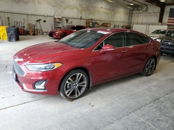 Ford Fusion 2018 Ford Fusion 2.0 245 KM, Titanium, szyberdach, mala szkoda, import USA 2.0