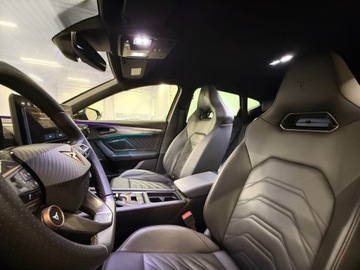 Cupra Formentor Crossover PHEV Facelifting 1.5 e-HYBRID 272KM 2024 Cupra Formentor VZ 1.5 e-Hybrid 272 KM 6-biegowa a, zdjęcie 18