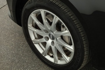 Audi A4 B9 Limousine 2.0 TDI 190KM 2018 Audi A4 2.0 TDI, 187 KM, Navi, Xenon, Bi-Xenon, zdjęcie 18