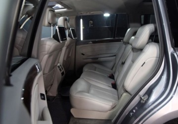 Mercedes Klasa GL X164 2011 Mercedes-Benz GL 4matic _ 3.0 diesel _ 211 KM 3.0 Diesel 211KM, zdjęcie 7