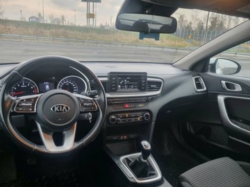 Kia Ceed II Kombi Facelifting 1.4 DOHC 100KM 2018 Kia Ceed 1.4 100KM 2018 – Niski przebieg Książka serwisowa Benzyna, zdjęcie 7