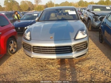 Porsche Cayenne III 2022 Porsche Cayenne 2022r., Platinium edition, od ubezpieczalni 3.0 Benzyna, zdjęcie 1