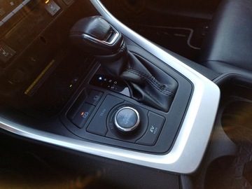 Toyota RAV4 V SUV 2.5 Hybrid Dynamic Force 222KM 2019 Toyota RAV4 2.5 Hybrid Selection 4x4 V (2018-) 2.5, zdjęcie 26