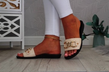 ЭЛЕГАНТНЫЕ ЖЕНСКИЕ ШЛЕПАНЦЫ НА ПЛОСКОЙ ПОДОШВЕ