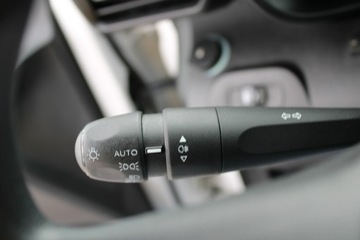 Citroen Berlingo III Osobowy M 1.5 BlueHDi 102KM 2020 Citroen Berlingo XL 1.5 Bluehdi 100 S&amp;s, zdjęcie 13