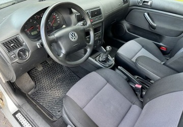 Volkswagen Golf IV Hatchback 1.4 16V 75KM 2002 Volkswagen Golf Special, klimatyzacja, oryginalny lakier, zadbany 1.4 75KM, zdjęcie 22