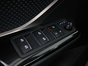 Toyota C-HR I Crossover 1.8 Hybrid 122KM 2018 Toyota C-HR GRATIS! Pakiet Serwisowy o wartości, zdjęcie 34